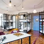Hostal The Circus